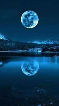 FullMoonReflecting
